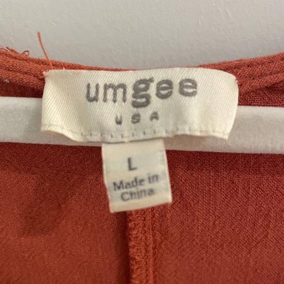 Umgee Fall Tunic - Picture 3 of 4